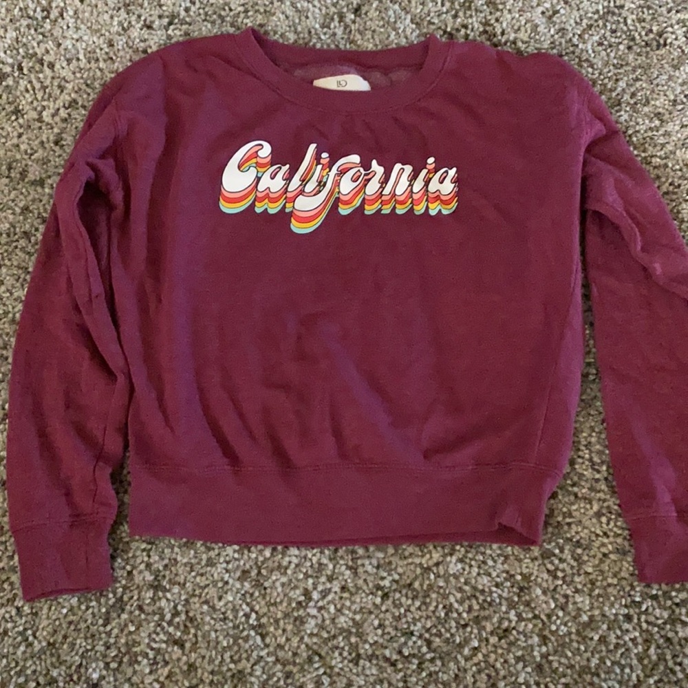 Maroon pullover size Medium